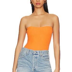 Maiah Strapless Bodysuit in Orange
ALL THE WAYS